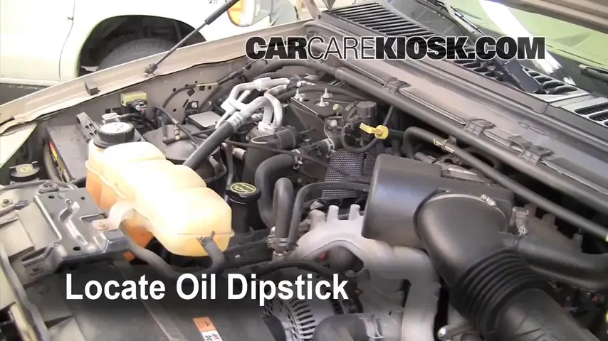 2005 Ford Excursion Limited 6.8L V10 Oil Check Oil Level